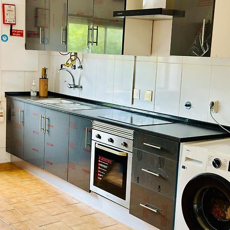 Portimao Central Holiday Guesthouse 外观 照片